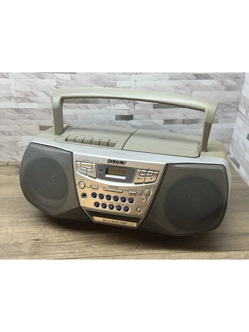 Sony CFD-S22 CD AM/FM Radio Cassette Recorder Mega Bass Boombox -TESTED & WORKS!